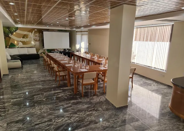 Maritur - Adults Only Αλμπουφέιρα