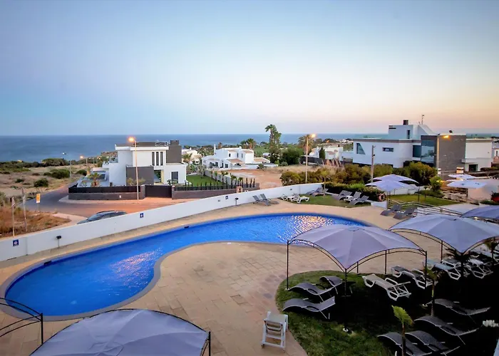 Maritur - Adults Only